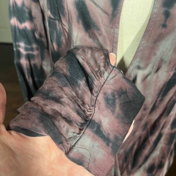 NWT Young Fabulous & Broke Black Pink Tie Dye Key Hole Long Sleeve Blouse M - Picture 6 of 14